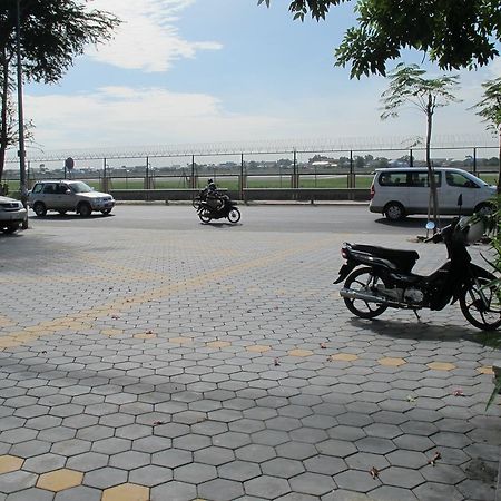 Golden Apple Hotel - Airport Phnom Penh Luaran gambar