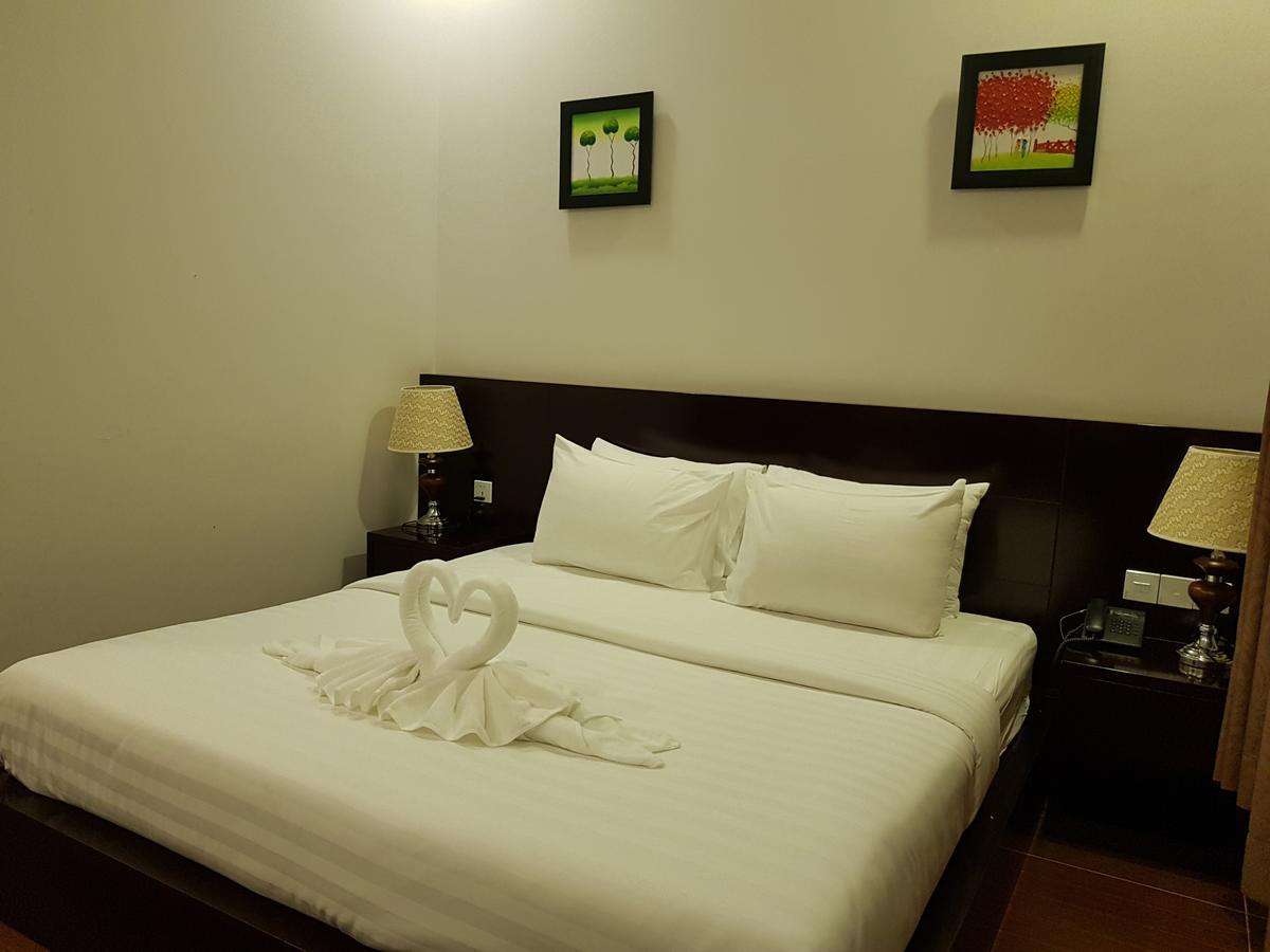 Golden Apple Hotel - Airport Phnom Penh Luaran gambar