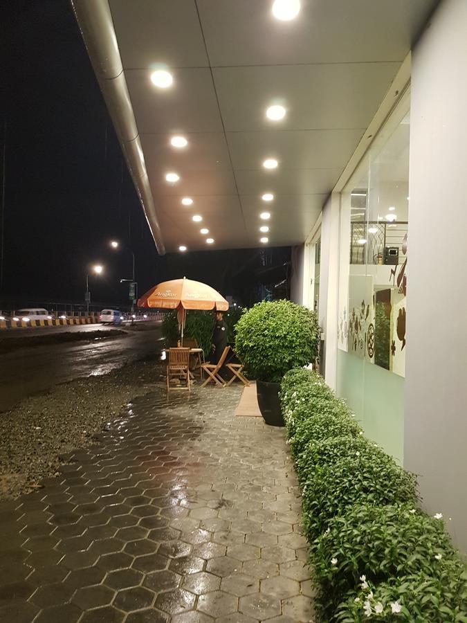 Golden Apple Hotel - Airport Phnom Penh Luaran gambar