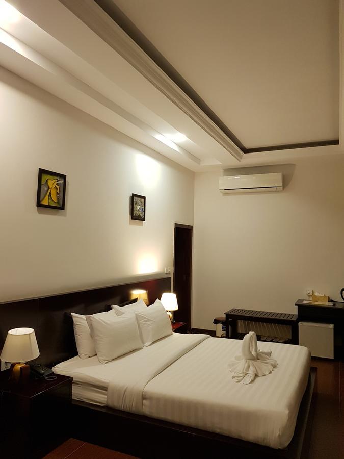 Golden Apple Hotel - Airport Phnom Penh Luaran gambar
