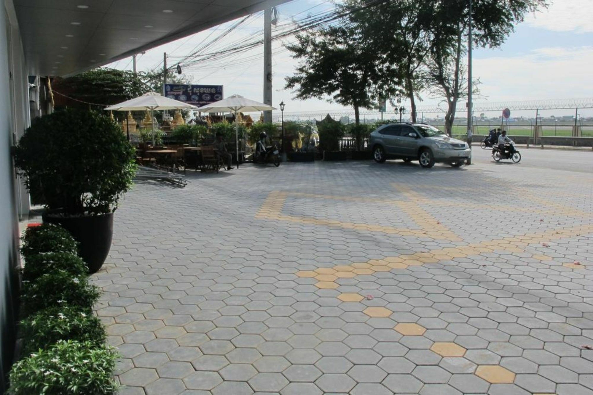 Golden Apple Hotel - Airport Phnom Penh Luaran gambar